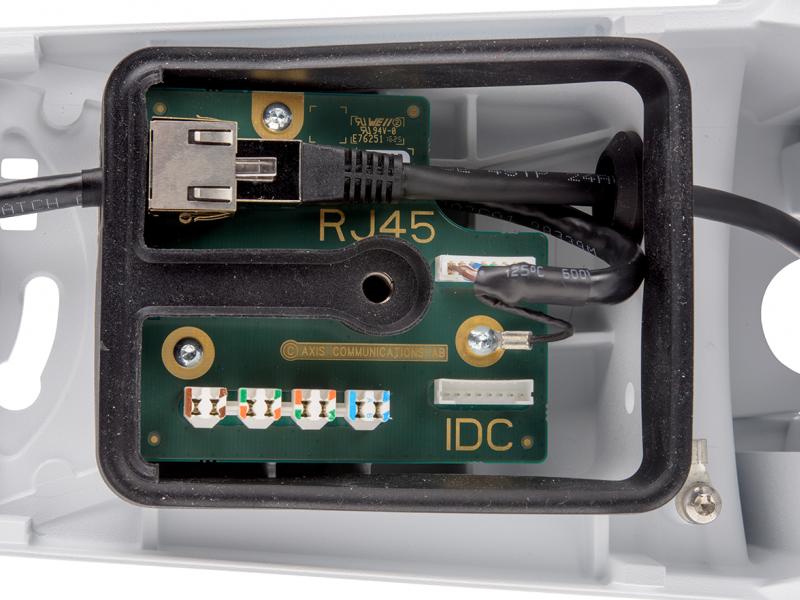 RJ45またはIDCによる汎用性の高い接続