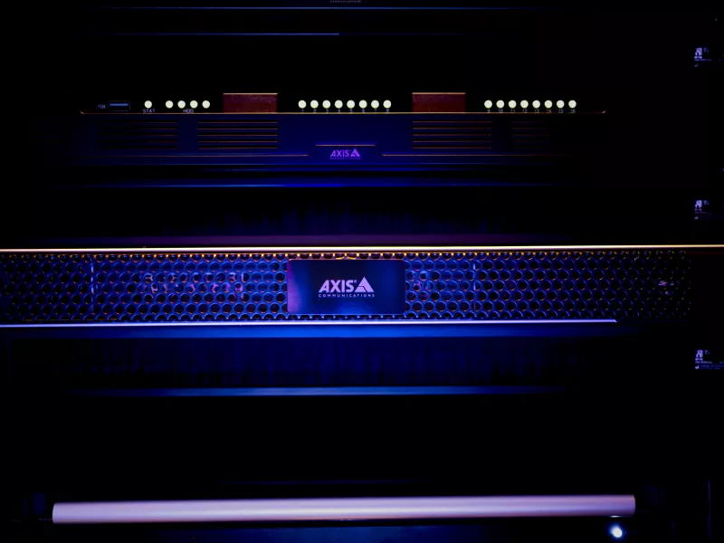 AXIS S12レコーディングサーバーの容量を簡単に拡張